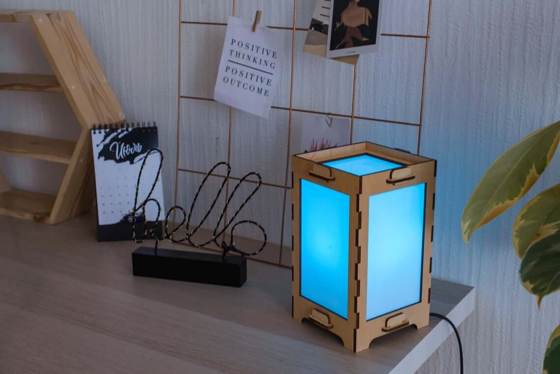 https://longdistancelamps.com/image/catalog/products/Category/Friendship%20Lamps/Ordinary%20Lamp/long-distance-friendship-ordinary-lamp-azure.jpg